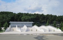 一面墙，，，，一道景：九龙照壁浮雕景墙的诗画之美