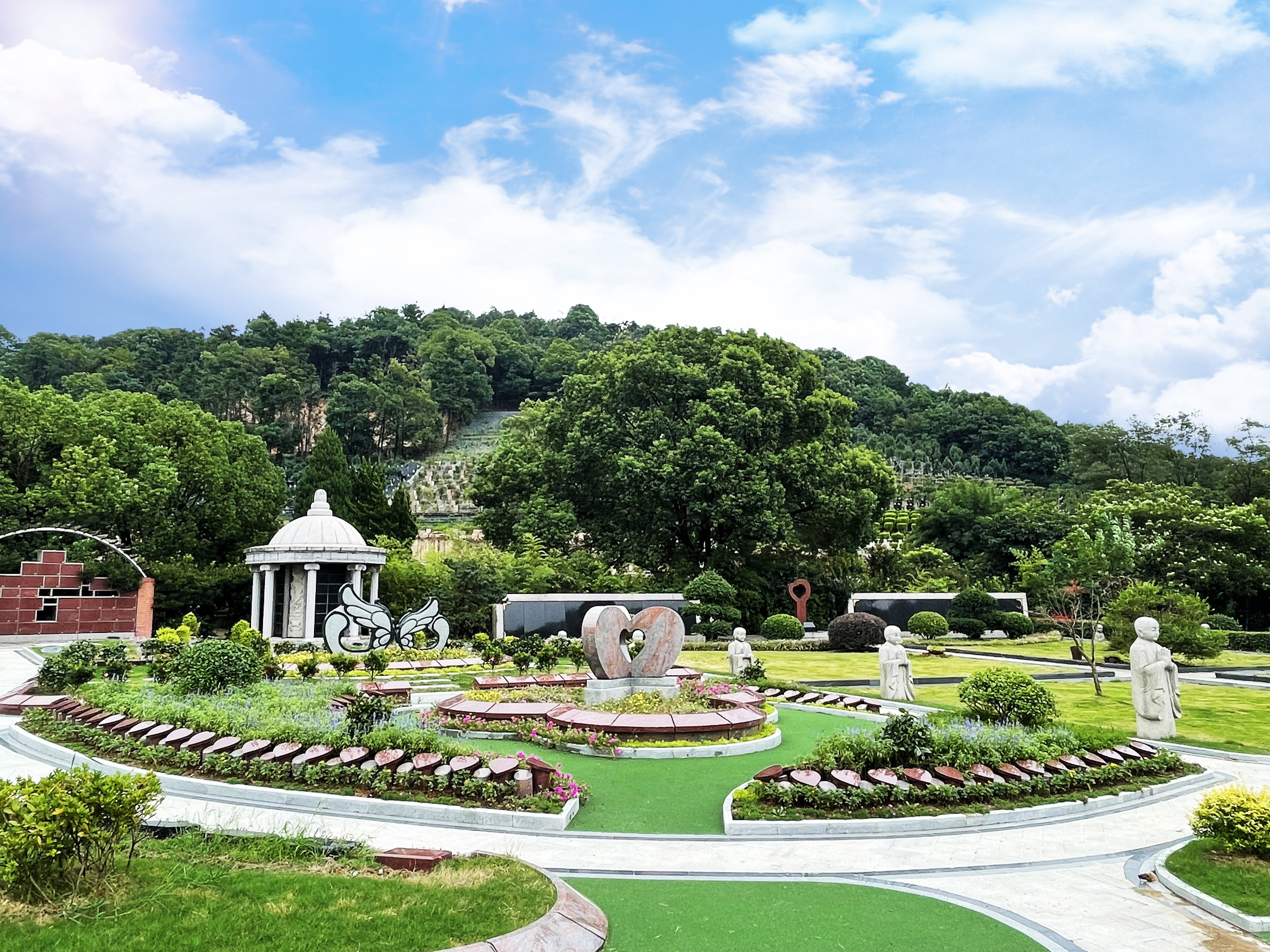 方寸间的大文章，，，，引领现代葬文化